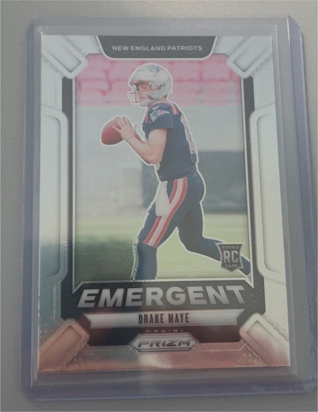 2024 Panini Prizm #4 Drake Maye Emergent Rookie Card — front