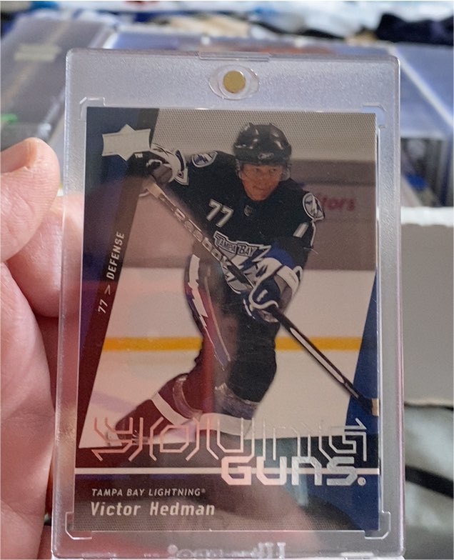2009-10 Upper Deck #202 Victor Hedman Young Guns — front