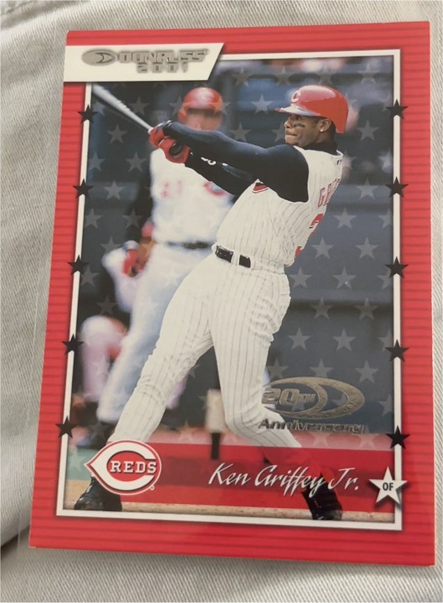 2001 Donruss #13 Ken Griffey Jr. — front