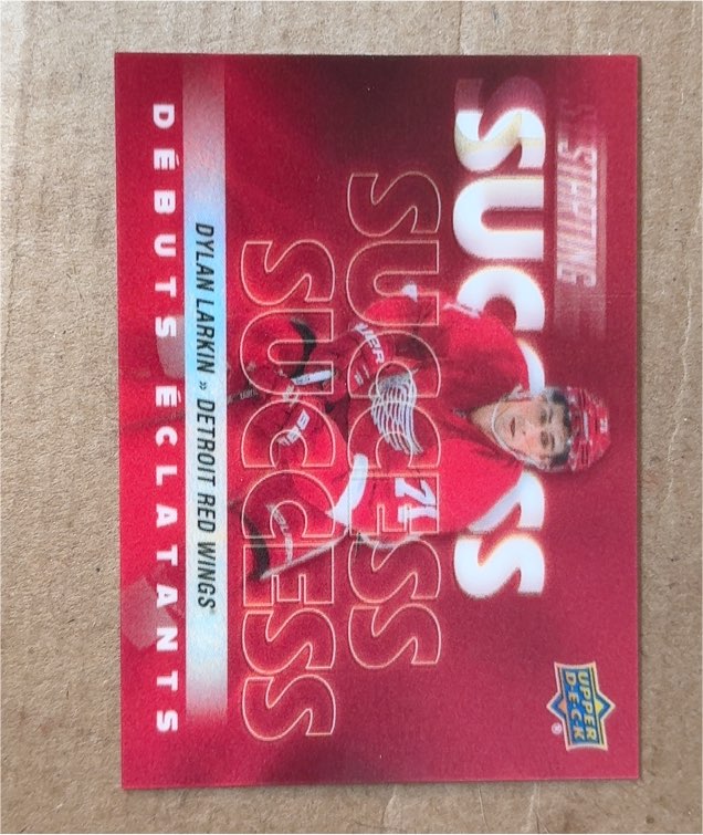 2024-25 Upper Deck Tim Hortons Starting Success #SS-12 Dylan Larkin — front