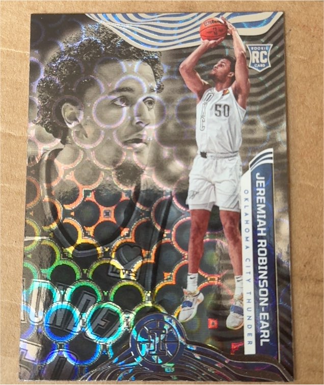 2021-22 Panini Illusions #182 Jeremiah Robinson-Earl — front
