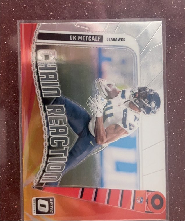 2024 Panini Donruss Optic Chain Reaction #10 DK Metcalf — front