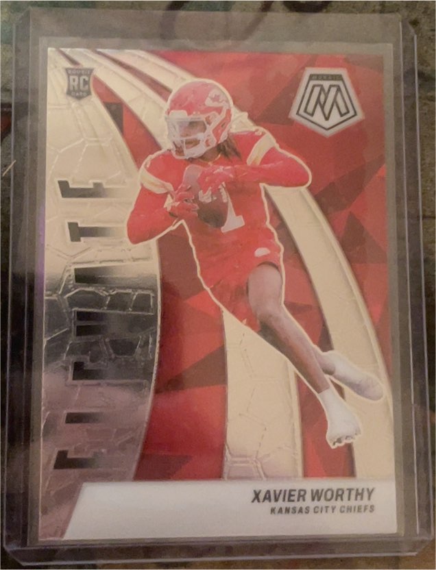 2024 Panini Mosaic Elevate #7 Xavier Worthy — front