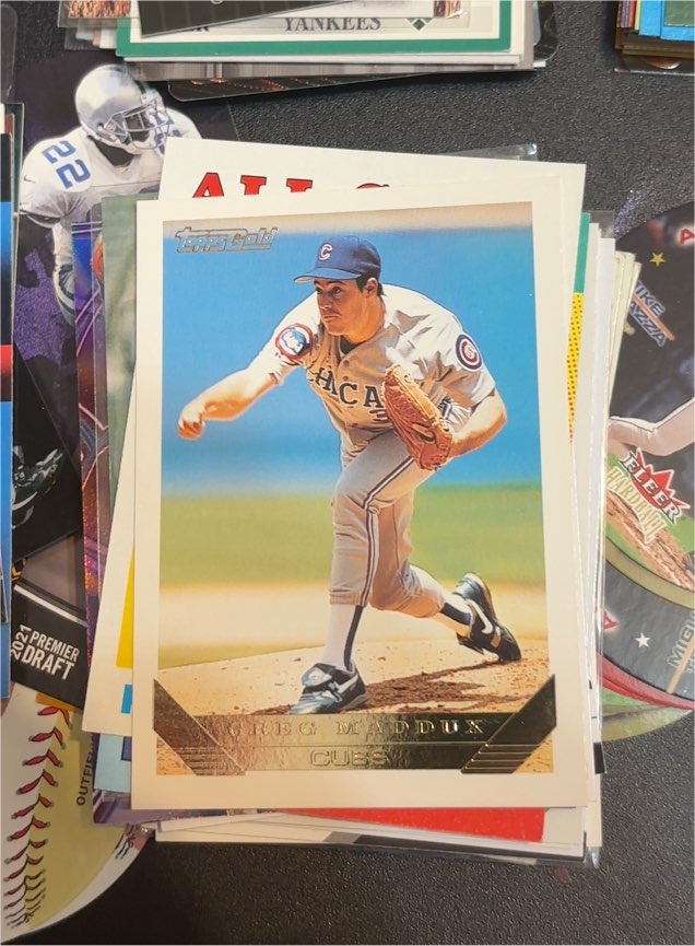 1993 Topps Gold Greg Maddux — front