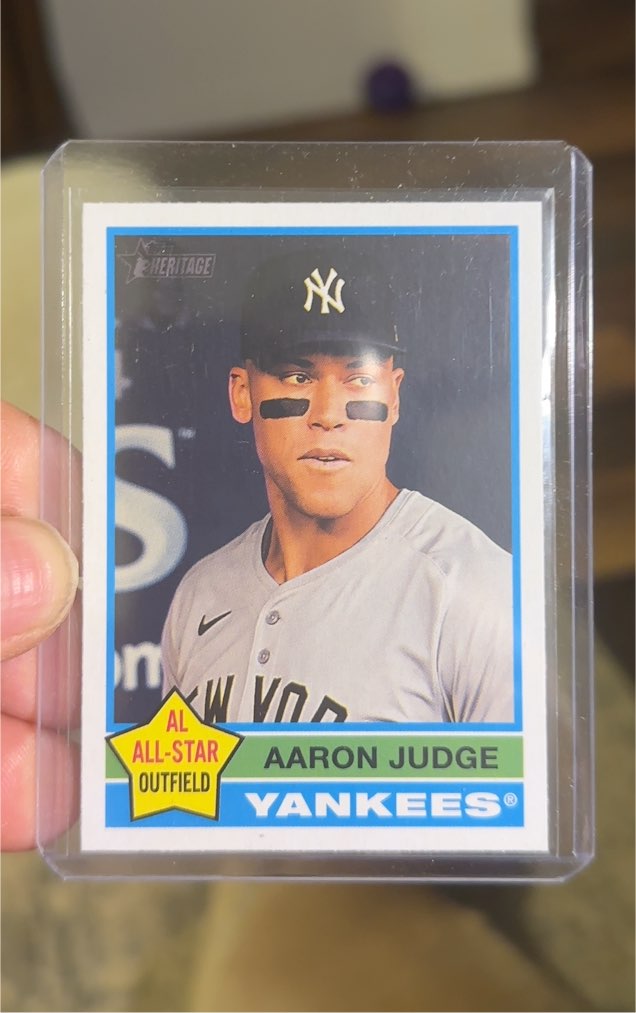 2025 Topps Heritage #380 Aaron Judge — front