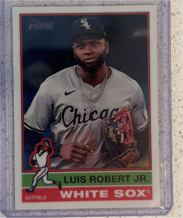 2025 Topps Heritage #241 Luis Robert Jr. — front