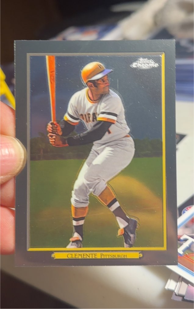 2020 Topps Turkey Red #TR-69 Roberto Clemente — front