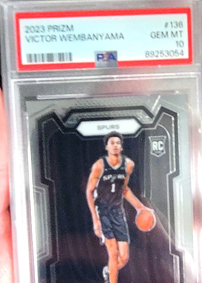 2023 Panini Prizm #136 Victor Wembanyama — front