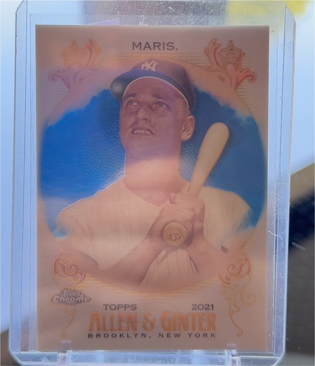 2021 Topps Allen & Ginter Chrome #235 Roger Maris New York Yankees — front