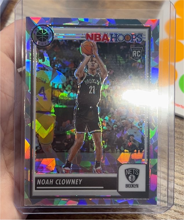 2023-24 Panini NBA Hoops Premium Stock #243 Noah Clowney — front