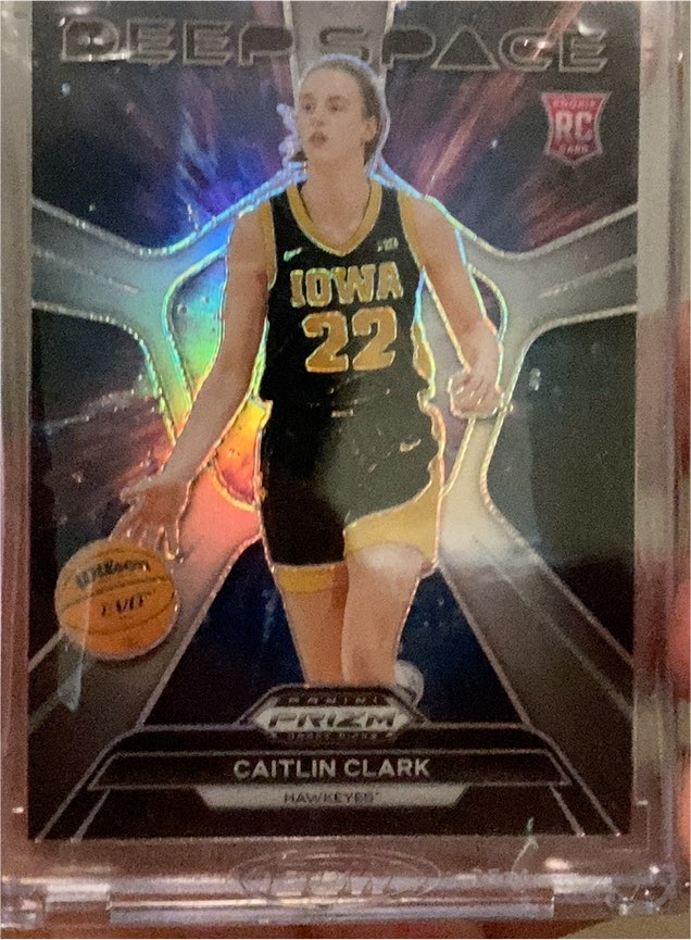 2024 Panini Prizm Draft Picks #8 Caitlin Clark Deep Space Rookie Card — front