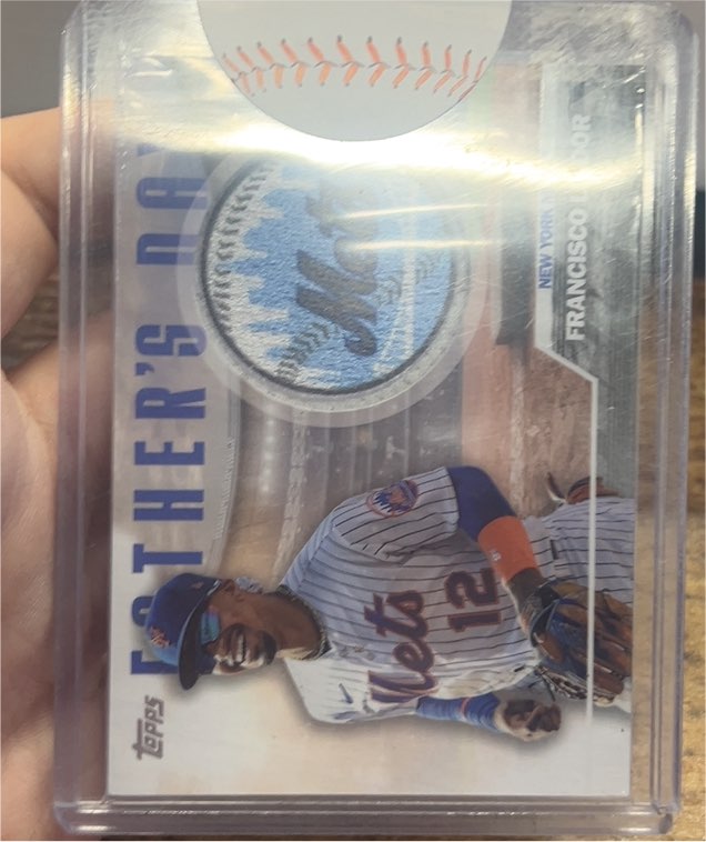 2023 Topps Father's Day Commemorative Team Patches #FD-FL Francisco Lindor — front