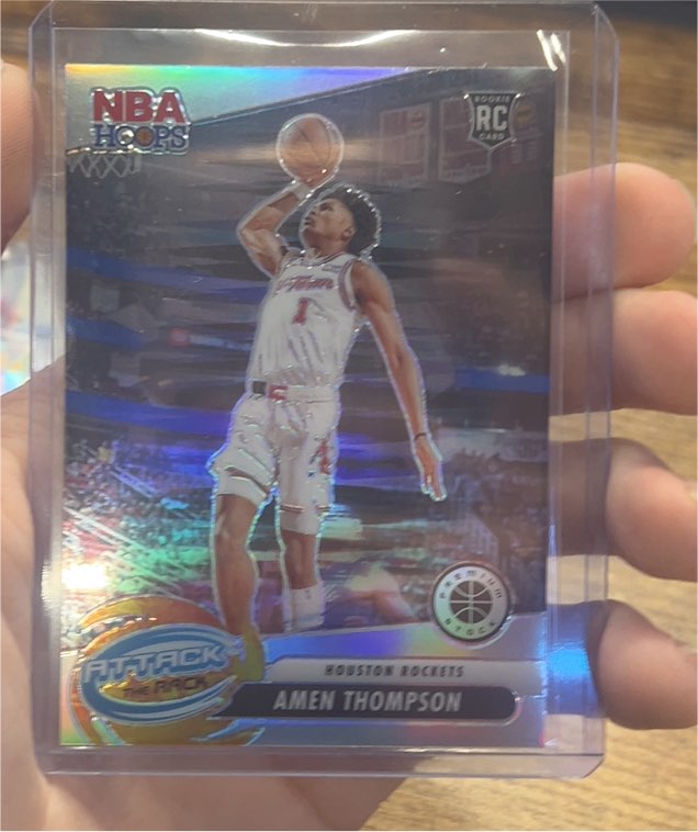 2023-24 Panini NBA Hoops Premium Stock #9 Amen Thompson Attack The Rack — front