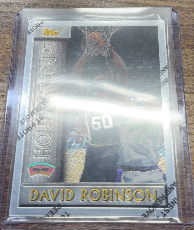 1996-97 Topps Holding Court #HC13 David Robinson — front