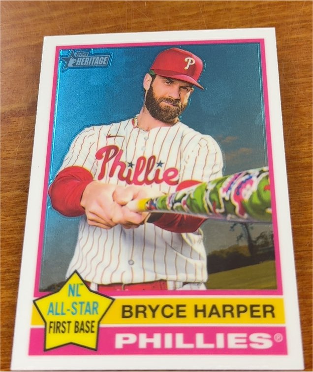 2025 Topps Heritage #150 Bryce Harper — front