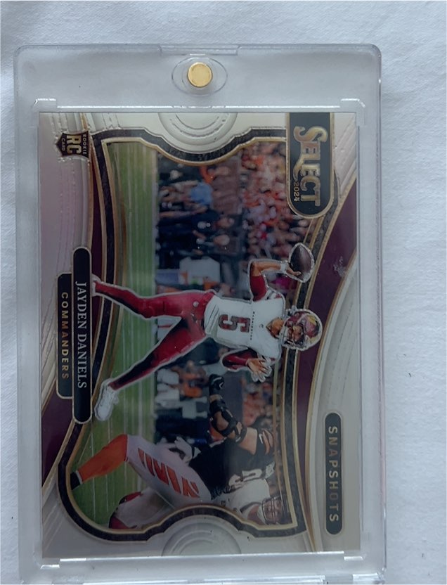 2024 Panini Select Snapshots #15 Jayden Daniels — front