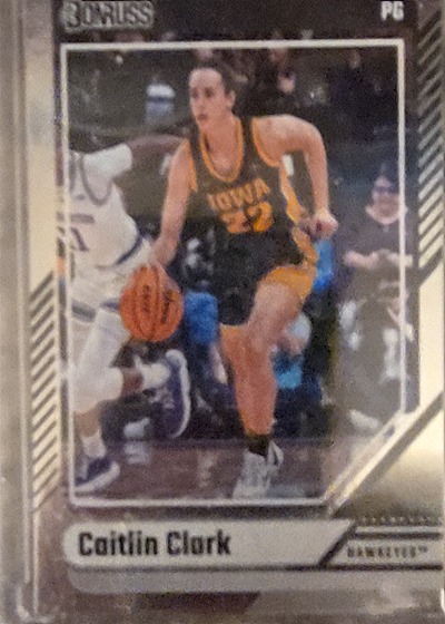 2024 Panini Donruss #8 Caitlin Clark — front