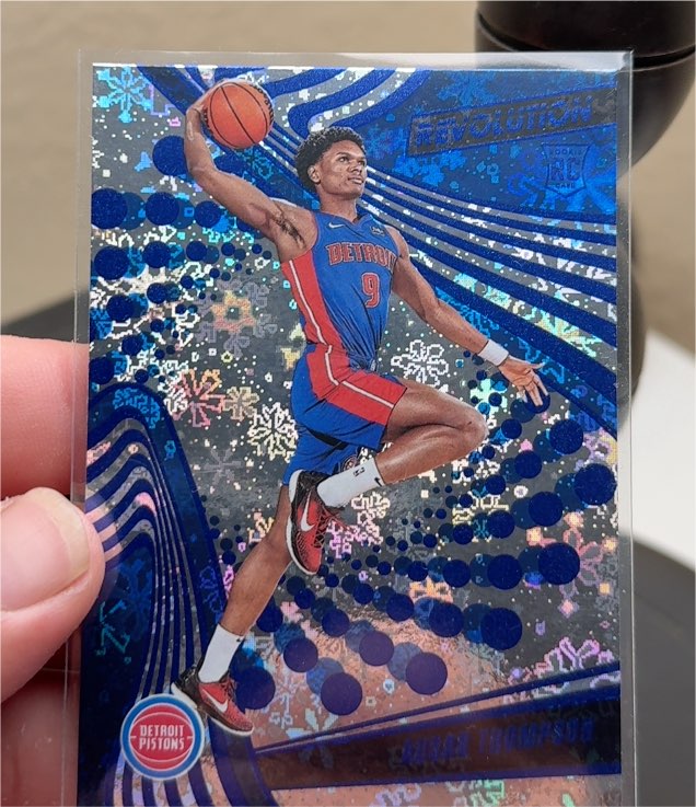 2023-24 Panini Revolution #117 Ausar Thompson Winter — front