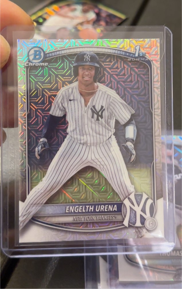 2025 Bowman Chrome Prospects #BCP-16 Engelth Urena — front