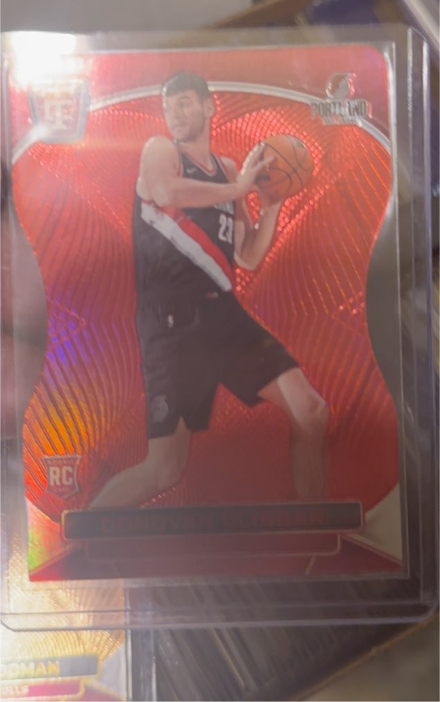 2024-25 Panini Totally Certified #147 Donovan Clingan — front