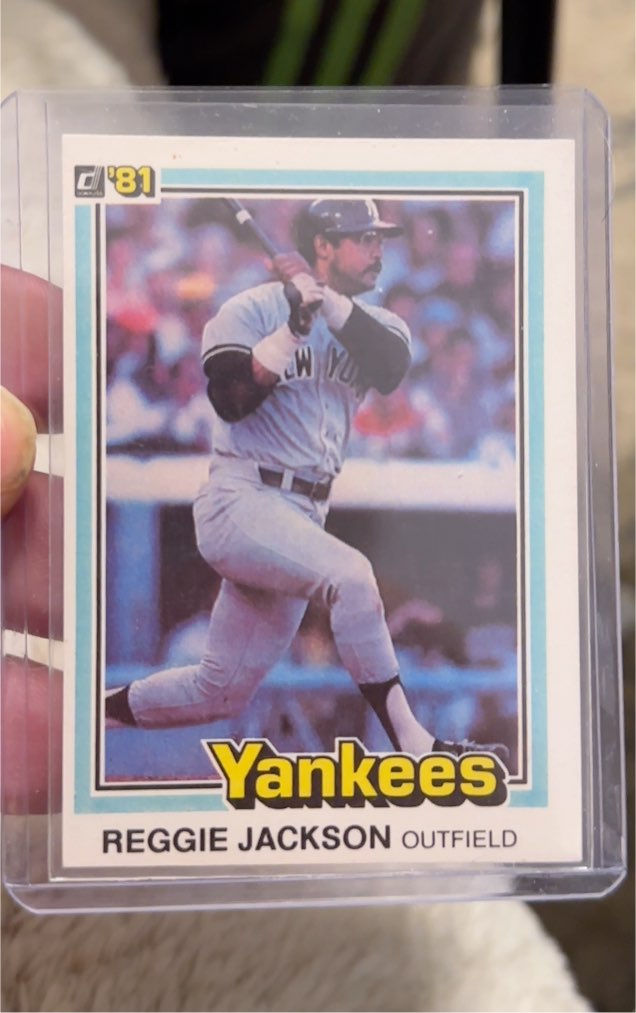 1981 Donruss #348 Reggie Jackson — front