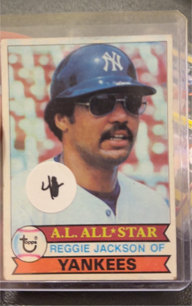 1979 Topps #700 Reggie Jackson — front