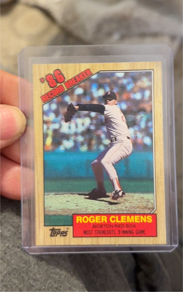 1987 Topps Record Breaker #1 Roger Clemens — front