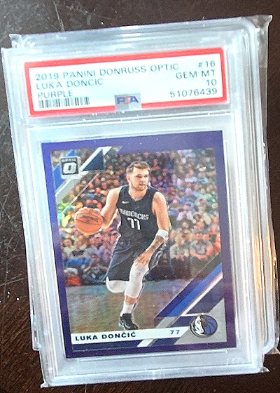 2019 Panini Donruss Optic #16 Luka Doncic — front