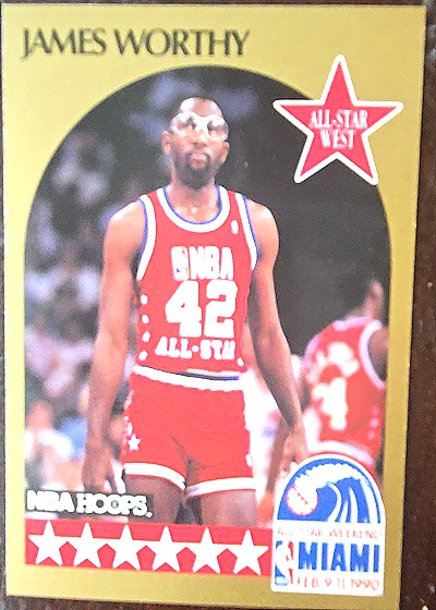 1990-91 Hoops #26 James Worthy — front