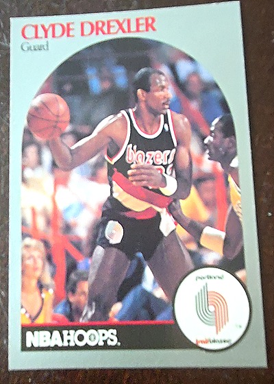 1990 NBA Hoops #245 Clyde Drexler — front