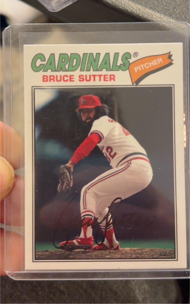 1977 Topps #360 Bruce Sutter — front