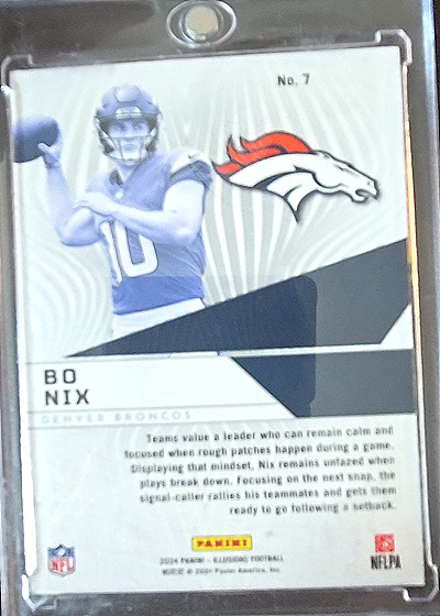 2022 Panini #7 Bo Nix — front