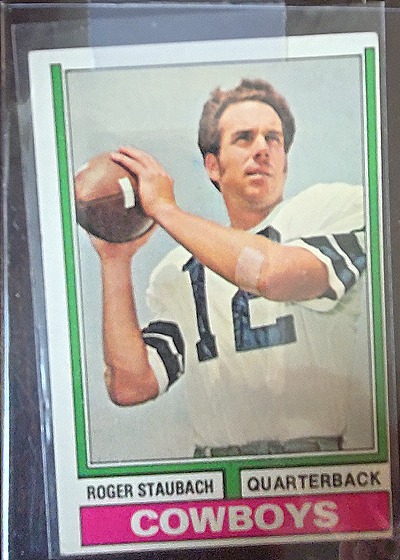 1974 Topps #500 Roger Staubach — front