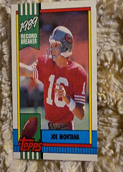 1990 Topps #1 Joe Montana Record Breaker — front