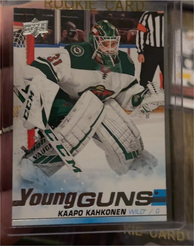2019-20 Upper Deck #470 Kaapo Kahkonen Young Guns — front
