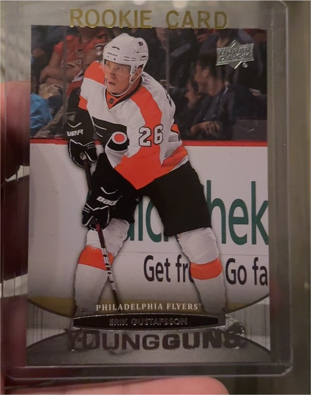 2011-12 Upper Deck #236 Erik Gustafsson Young Guns Rookie Card — front
