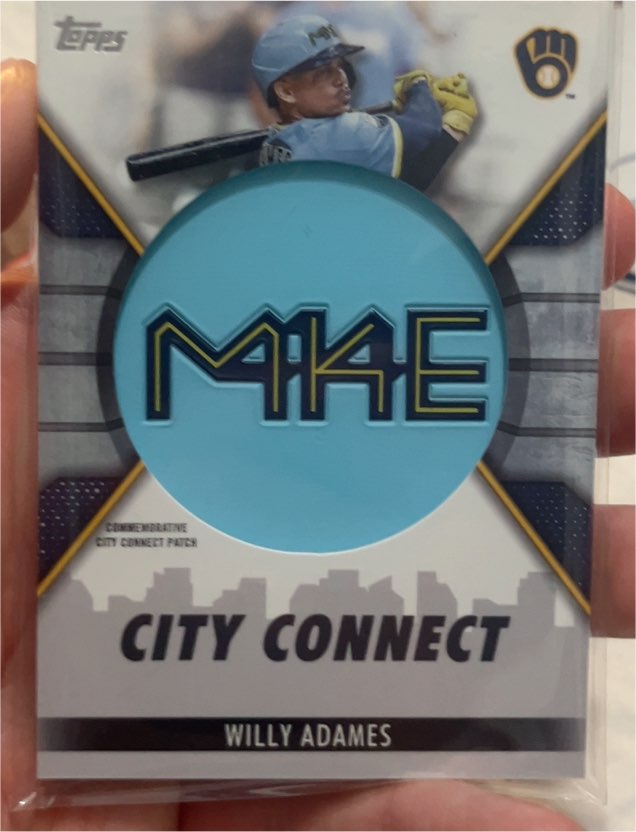 2023 Topps Series 1 City Connect Cap Patch #CC-WA Willy Adames — front