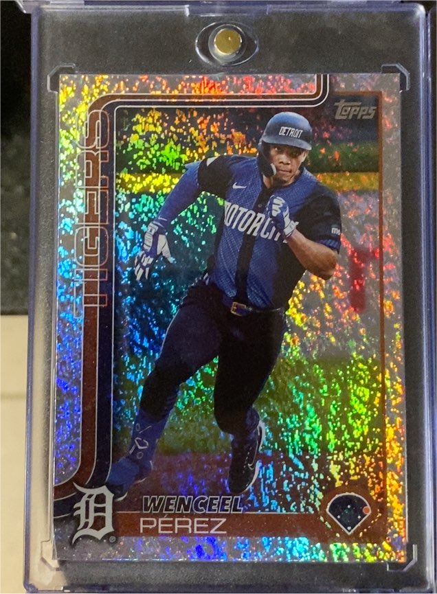 2025 Topps Series 2 Highlights Wenceel Perez — front