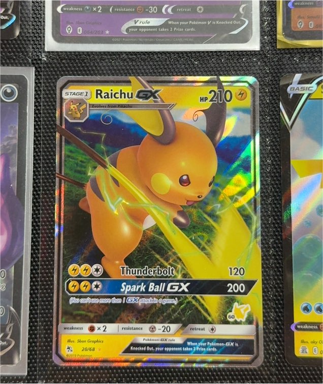 2019 Pokémon TCG Hidden Fates #20 Raichu GX — front