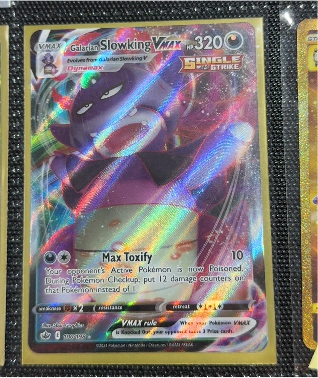 2021 Pokémon TCG Chilling Reign #100 Galarian Slowking VMAX — front