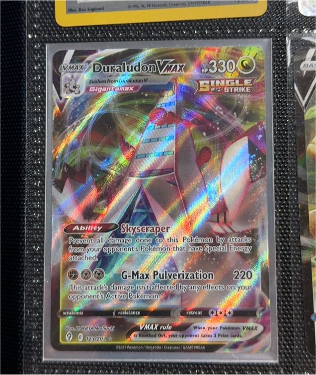 2021 Pokémon TCG Evolving Skies #123 Duraludon VMAX — front