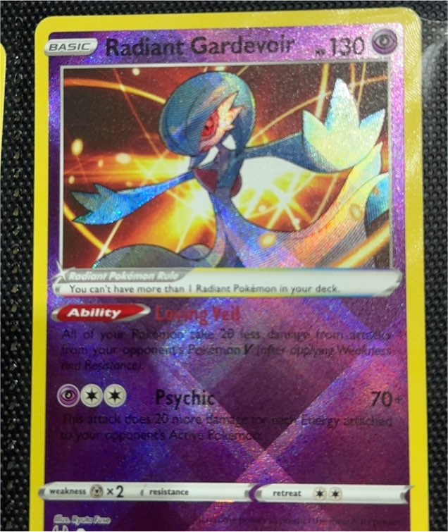 2022 Pokémon Lost Origin #69 Radiant Gardevoir — front