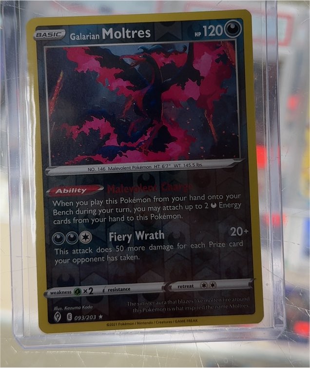 2021 Pokémon #093 Galarian Moltres — front