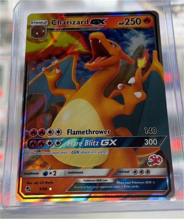 2019 Pokémon TCG Hidden Fates #9/68 Charizard GX — front