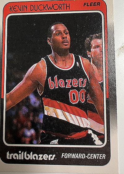 1988-89 Fleer #93 Kevin Duckworth — front