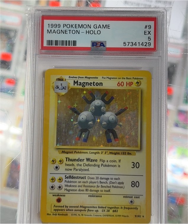 1999 Pokémon #9 Magneton Holo — front
