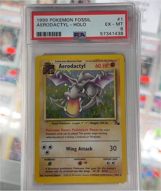 1999 Pokémon Fossil #1 Aerodactyl Holo — front