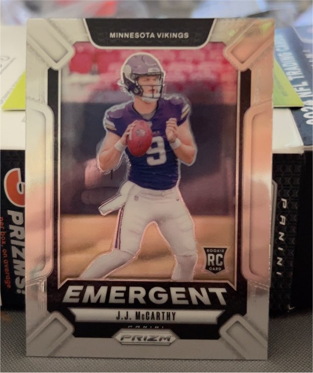 2024 Panini Prizm #19 J.J. McCarthy Emergent — front