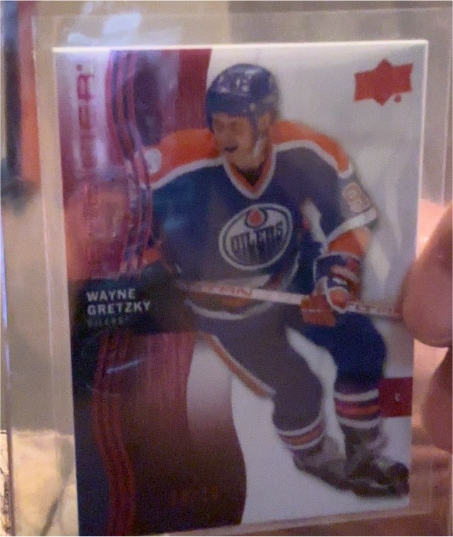 1997 Upper Deck Wayne Gretzky #1 — front