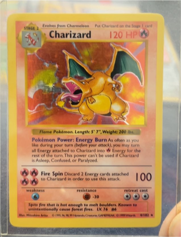 1999 Pokémon #4 Charizard — front